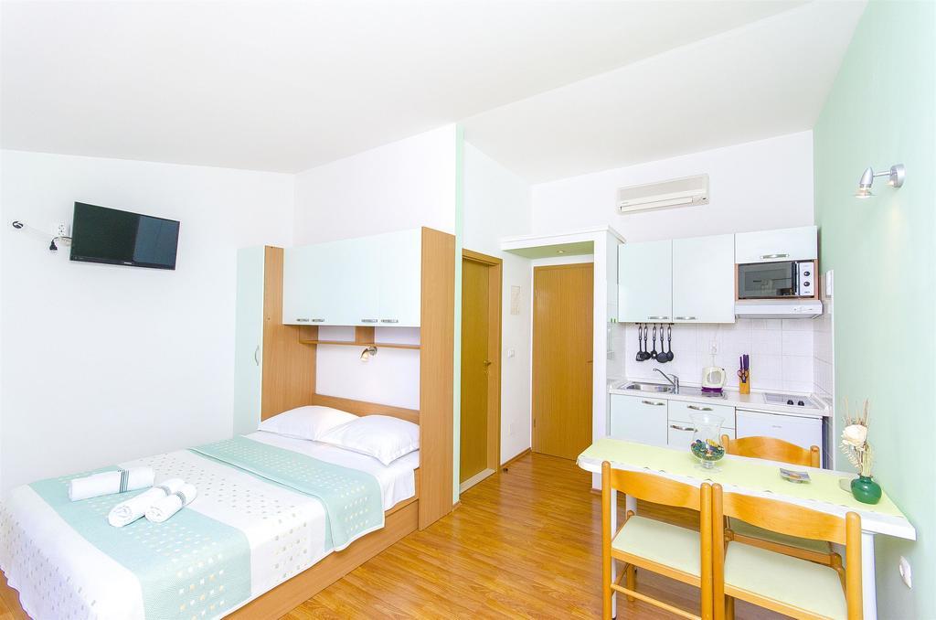 Apartments Kunac بودغورا المظهر الخارجي الصورة